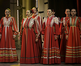 Казачьи песни и танцы представили коллективы Амурской области в гала-концерте фестиваля казачьей культуры «Благовест»