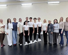 Ансамбль «Мы» перенимает опыт ведущих хореографов страны